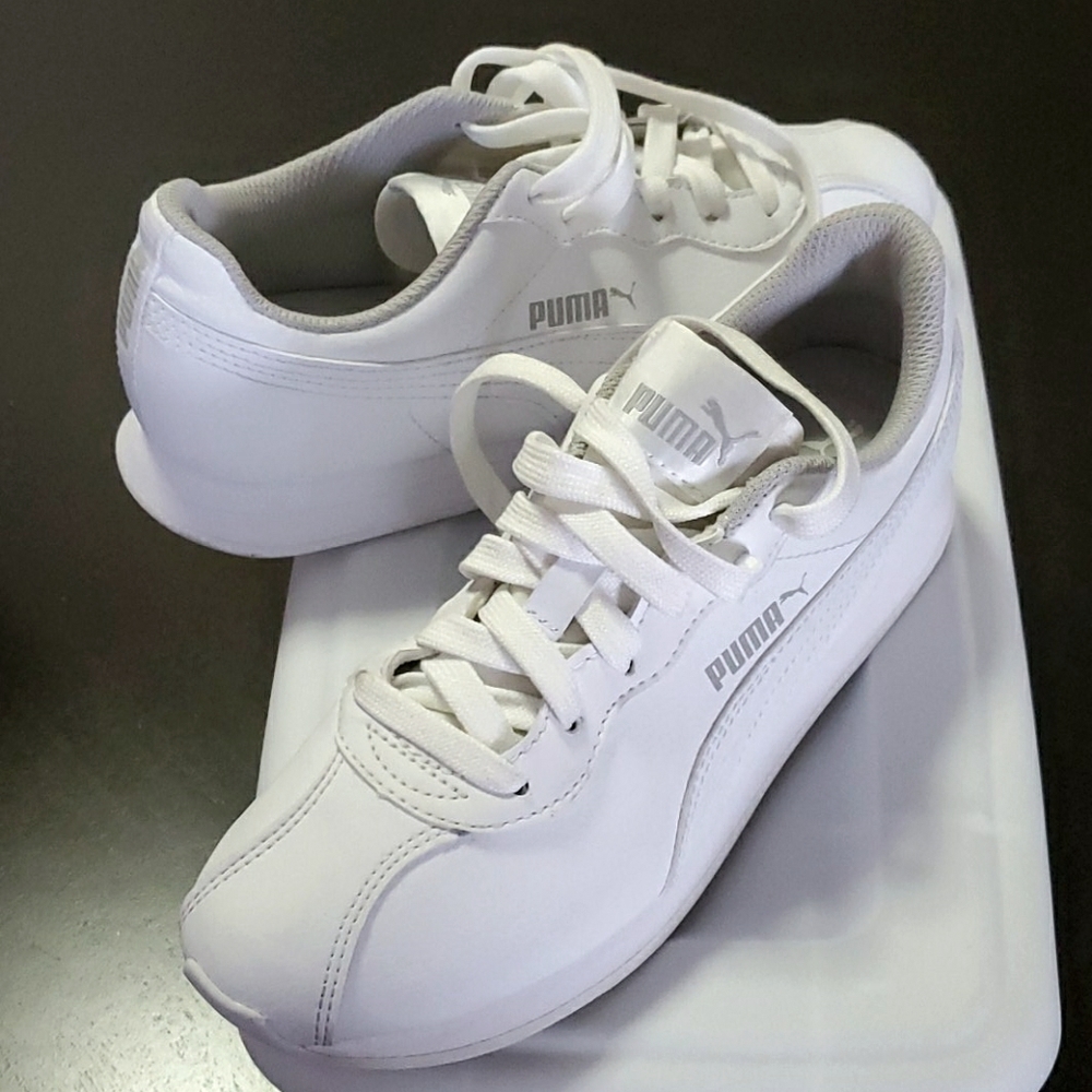 Children's Puma Sneakers